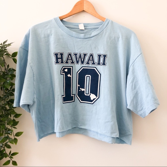 Tops - ❌SOLD❌ Hawaii Cropped Graphic T-Shirt